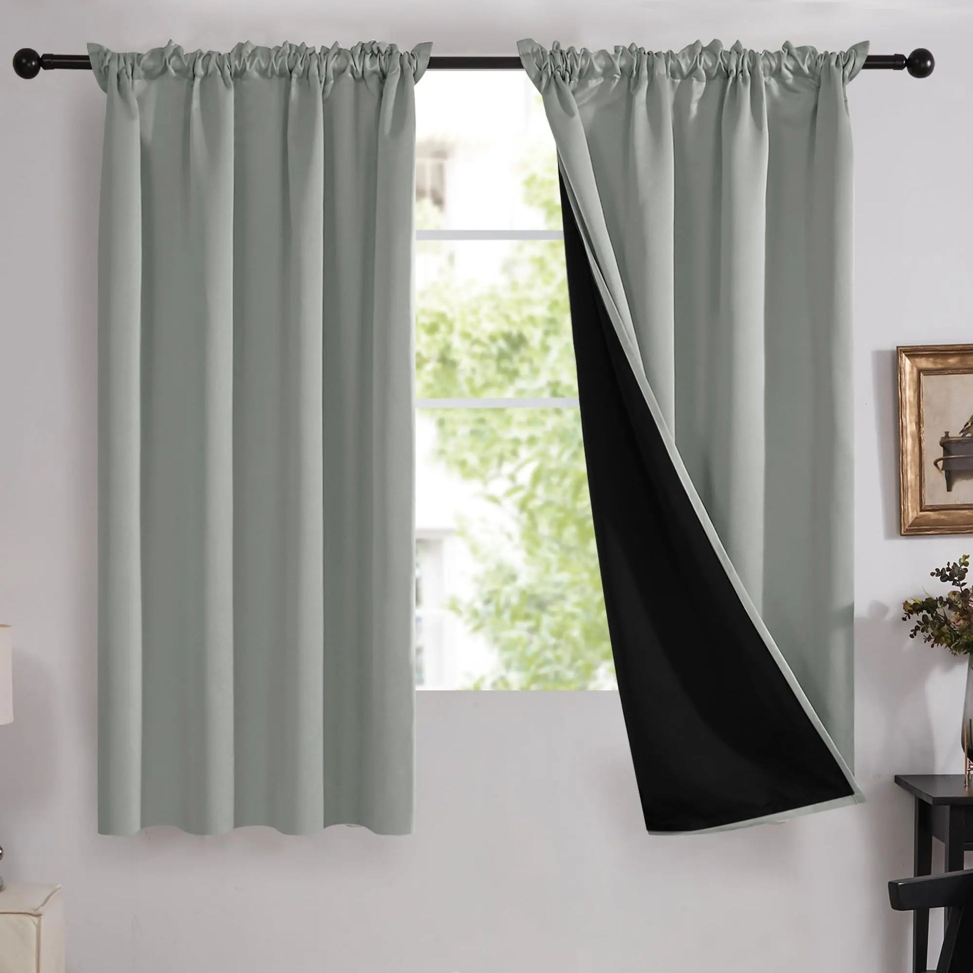 Deconovo Blackout Curtains (2 Panels, Rod Pocket) - Thermal Insulated, Soundproof Drapes with Double Layer for Living Room, Bedroom, Blacking Out Curtains, Soundproof Curtains
